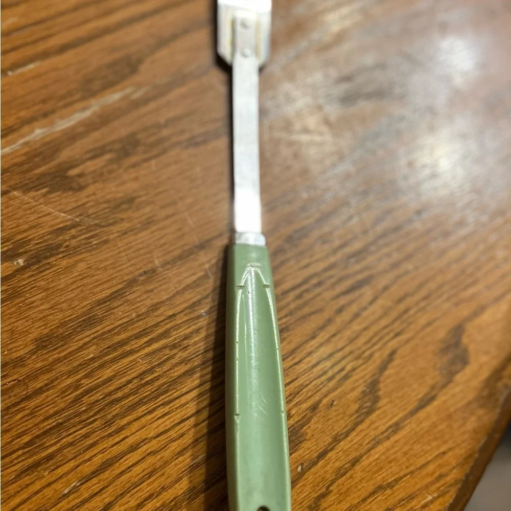Vintage Floral Handle Spatula